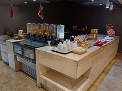 -筠咖啡西餐厅(上海国展宝龙丽筠酒店)