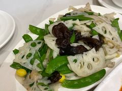 -刘胖子家常菜·蹄花焖藕(中南店)