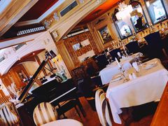 大堂-火车头法国西餐厅