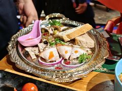 -米德维奇俄式西餐厅(西六道街店)