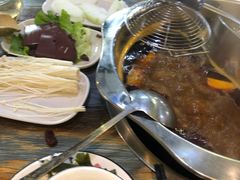 -刘少华贵州小黄牛·鲜牛肉火锅(总店)