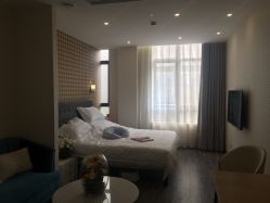 -海豚湾高端月子会所(黄浦店)