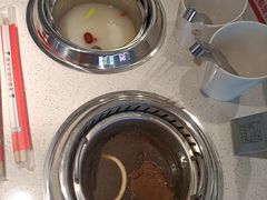 -龍歌自助小火锅(市南金茂湾店)