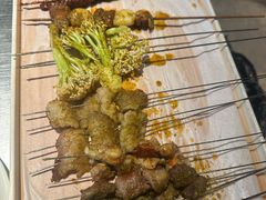 -绿地三只羊羊肉串(万科店)