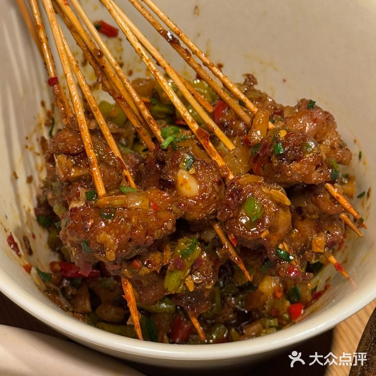 就在新街口！这圣诞氛围也太超前了！