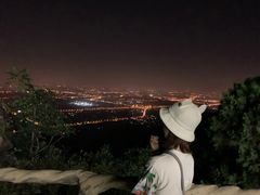 -鬼笑石后山停车场