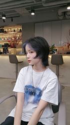 -变画·发型STUDIO