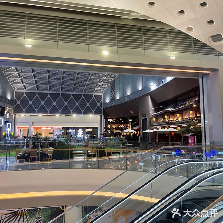 万象城太挤?来个平替!凯德mall逛吃无压力