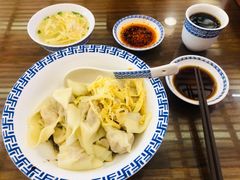 -笑来喜馄饨小笼工坊店(湖滨街店)