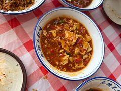 -笨豆腐居民楼菜馆•江西小炒(天津开发区店)