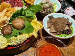 -烧货·活海鲜炭烧(湖滨商业街店)