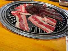 -唯成•韩国炭火烤肉 유성고기