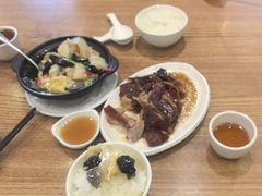 -裕记烧腊连锁餐饮(国商分店)