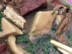 卤煮火烧-门框胡同百年卤煮(新街口店)