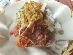 -Warung Babi Guling Ibu Oka 3