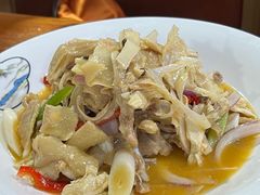 特色椒麻鸡-花儿穆萨·烤肉餐厅(石马坪店)