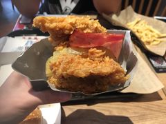-麦当劳(乳山路店)