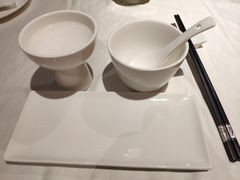 餐具摆设-尘香•传统川菜(创汇首座店)