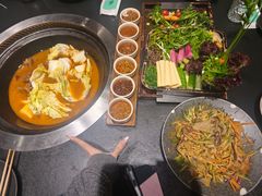 -蘸小院铁锅炖·蘸酱菜·东北菜(怀远门店)