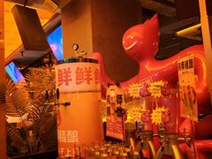 -何师烧烤Pro ·江湖川菜·小龙虾·精酿啤酒(太古里旗舰店)