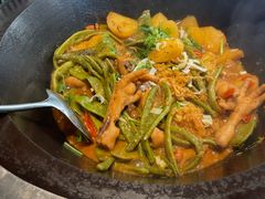 -山河屯铁锅炖·非遗东北菜(南山店)