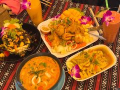 -Tikky Cafe
