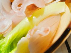 发鱿鱼-董眼镜火锅(洪崖洞总店)