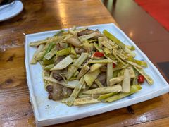 -下梅人家土菜馆(历史文化餐厅度假区店)