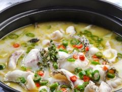 -川流不息·地道川菜·小龙虾(松东路店)