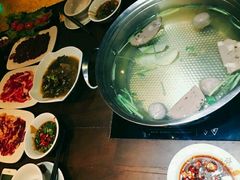 -牛焱·贵州黄牛肉火锅(城西银泰店)