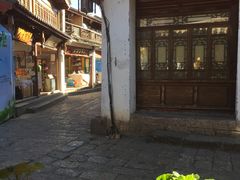 -民食香·腊排骨野生菌美食(木府店)
