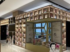 -上海书城(福州路店)