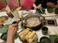 -润园四季椰子鸡火锅(海上世界店)