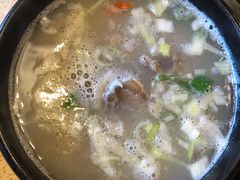 牛尾汤-元祖李朝(新威路店)
