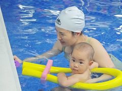 -Swim斯卫姆国际儿童游泳中心(红博中央公园店)