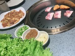 -金迈圆烤肉餐厅(维多利店)