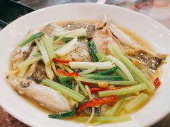 杂鱼煲-盛中钰广味小馆