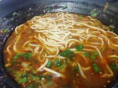 北方牛肉面-津津飯堂