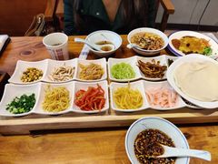 -怪噜范·老贵阳街头名小吃(数博万达店)