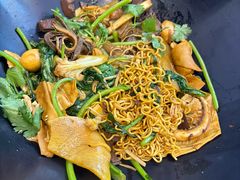 -醉人椒麻辣香锅(上地华联店)