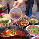 吴江新晋排队王 重火锅来万宝啦！