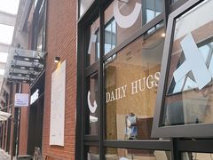 -HUGS coffee(东区店)