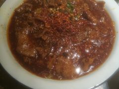 水煮牛肉-渝信川菜 · 川味家常菜(长安店)