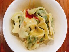 -潘国仙耳光馄饨(黄家阙路店)
