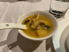 -彩云天云南餐厅