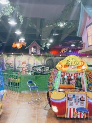 -菲菲羊乐园(临平银泰城店)