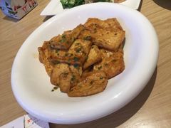 -锦粤宫·融合粤菜(上海金沙江店)