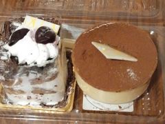 -黑森林饼皇(石龙路总店)