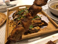 戈壁滩红柳烤肉-巴扎美食·新疆菜·西域歌舞表演餐厅(新疆大厦店)