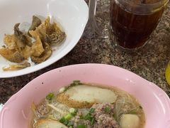 -榮泰米粉湯(Left Shop)